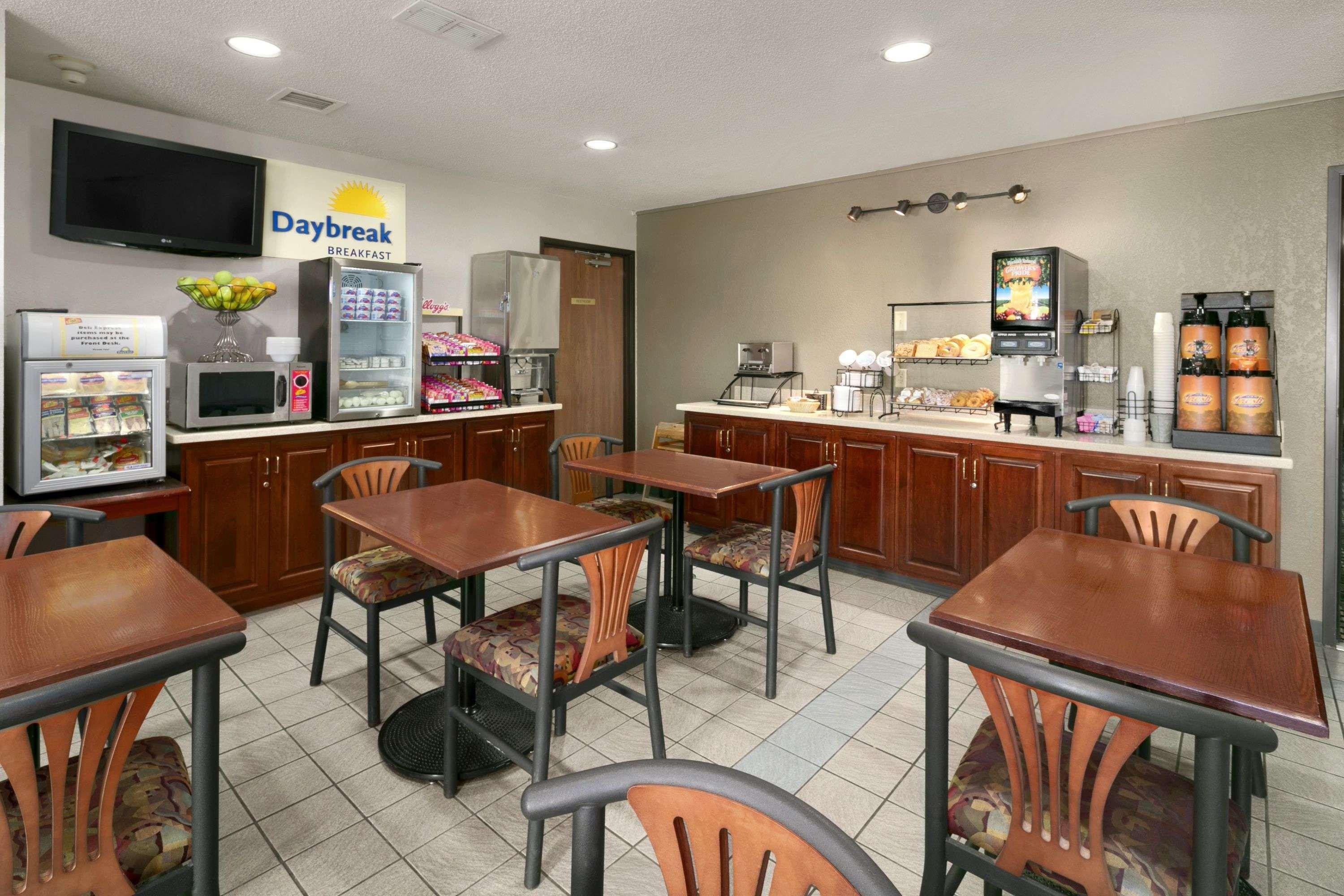 Days Inn By Wyndham Willmar Exterior foto